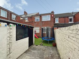 Photo 10- click for photo gallery